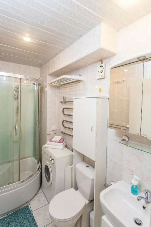 Апартаменты Apartment with jacuzzi in Old Town Каунас-26